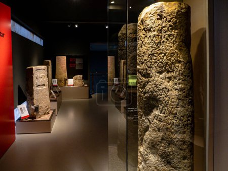 Téléchargez les photos : Arkeologi Museoa, museo aqueologico, Bilbao, Bizkaia, Pais Vasco, Espagne - en image libre de droit