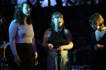 Foto de Aina Tramullas. "Per poder-te cantar", Oratori de Sant Blai, Campos, Mallorca, Islas Baleares, España - Imagen libre de derechos