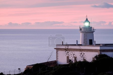 Téléchargez les photos : Phare de Cap Blanc Construit en 186 - en image libre de droit