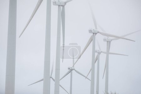 Téléchargez les photos : Parc éolien, Sierra de Pela, Espagne - en image libre de droit