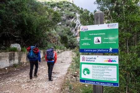Téléchargez les photos : Route vers le refuge de Tossals Verds, Escorca, Majorque, Îles Baléares, Espagne - en image libre de droit