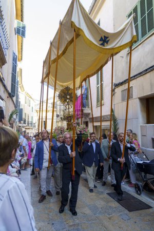 Téléchargez les photos : Corpus Christi procession, Pollensa, Majorque, Îles Baléares, Espagne - en image libre de droit