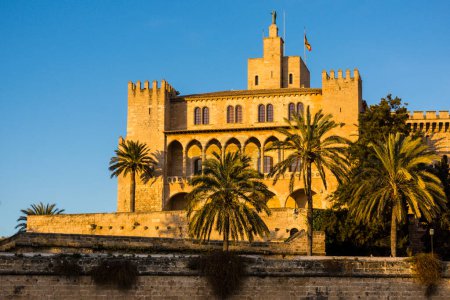 Téléchargez les photos : Palacio Real de La Almudaina, Palma, Majorque, îles Baléares, Espagne, Europe - en image libre de droit
