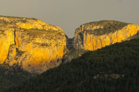 Téléchargez les photos : Sierra de la Segura ,Parque Natural de las Sierras de Cazorla, Segura y Las Villas , declarado Reserva de la Biosfera por la UNESCO  spain, europe - en image libre de droit