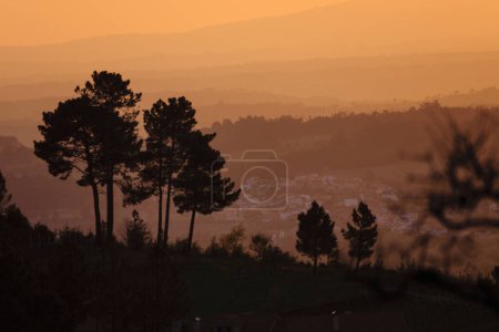 Foto de Llanuras onduladas de Beira Litoral desde Gouveia, Serra Da Estrela, Beira Alta, Portugal, europa - Imagen libre de derechos