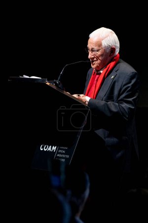 Photo for Ngel Garca Rodrguez, better known as Padre ngel, is a Spanish Catholic priest and philanthropist. He is the founder and president of the NGO Messengers of Peace. MADRID, SPAIN - OCTOBER 27, 2022. - Royalty Free Image