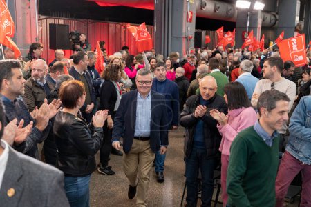 Foto de PSOE. España. Rally. Ley del Grupo Socialista Obrero Español (PSOE). MADRID, ESPAÑA - 4 DE FEBRERO DE 2023. - Imagen libre de derechos