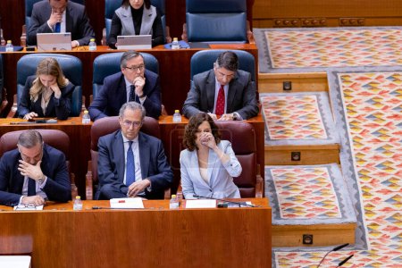 Foto de Isabel Diaz Ayuso. President of the Community of Madrid. Bench of the Popular Party of Madrid in a full day in the Assembly of Madrid. MADRID SPAIN. FEBRUARY 16, 2023. - Imagen libre de derechos