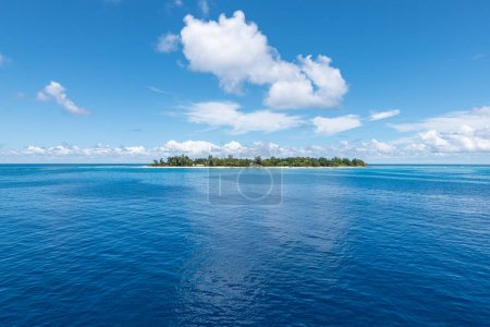 Téléchargez les photos : Remire Island ou Eagle Island dans les îles extérieures, Seychelles. - en image libre de droit