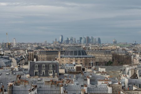 Foto de The Centre Pompidou: Panoramic View of Paris from the rooftop of The Centre Pompidou building - Imagen libre de derechos