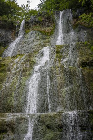 Téléchargez les photos : Lake District. Cascades Herisson. Vue de la cascade du ventilateur - en image libre de droit