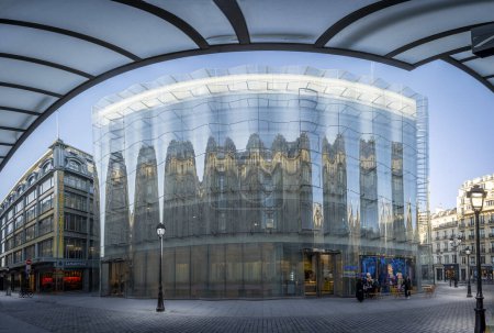 Photo for Paris, France - 12 06 2023: La Samaritaine department store. Outside view of the corrugated glass facade and reflection from Rivoli street - Royalty Free Image