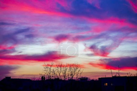 Foto de Hermosa puesta de sol en el cielo - Imagen libre de derechos