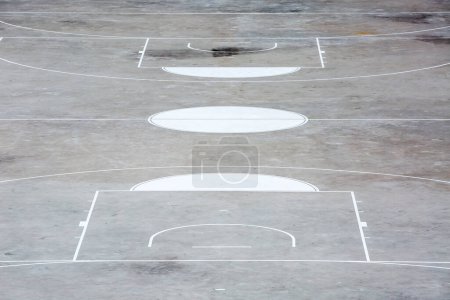 Téléchargez les photos : Terrain de basket en béton, détail plancher en béton, jeu en plein air, sport - en image libre de droit