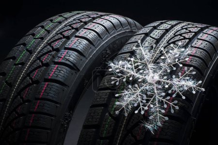 Foto de Neumáticos de invierno modernos de cerca - Imagen libre de derechos
