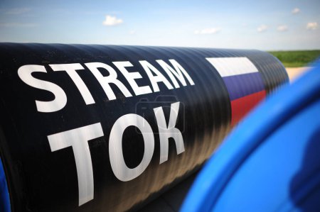 Foto de Sajkas, Serbija - 15 de junio de 2014: South Stream es un gasoducto planificado para transportar gas natural ruso a través del Mar Negro a Europa. - Imagen libre de derechos