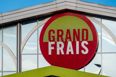 Photo for Goussainville, France - May 3, 2024: Sign and logo of a Grand Frais store. Grand Frais is a French supermarket chain specializing in fresh products and groceries - Royalty Free Image