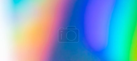 Téléchargez les photos : Abstrait flou holographique feuille arc-en-ciel irisé fond panoramique - en image libre de droit