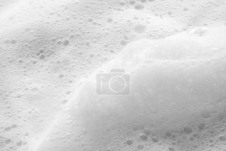 Téléchargez les photos : Abstrait blanc savon mousse bulles texture fond - en image libre de droit