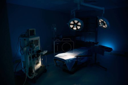 Photo for Interior of surgery operating room in modern clinic - Royalty Free Image
