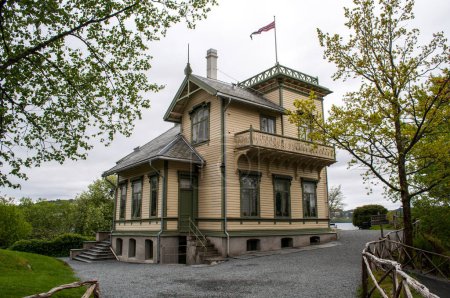 Foto de La antigua casa de madera de Edvard Grieg en Bergen, Noruega. - Imagen libre de derechos