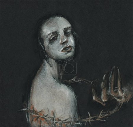 Halloween dibujo de arte gótico oscuro. Deprimida chica emo pecadora castigada con la corona de espinas en la mano del diablo. Imagen cuadrada negra gótica macabra. Medios tradicionales pastel crayones arte.
