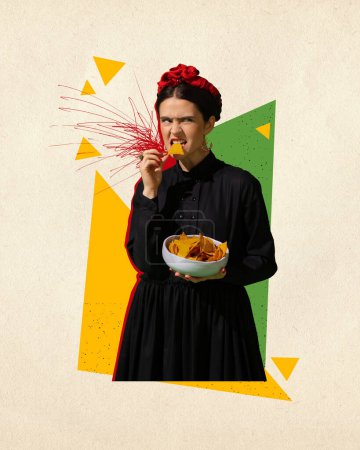 Foto de Collage de arte contemporáneo. Mujer joven con nachos en imagen de la famosa artista, la pintora Frida Kahlo sobre fondo pastel con elementos de colores. Concepto de comparación de épocas, creatividad, nutrición - Imagen libre de derechos