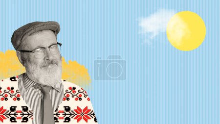 Foto de Hombre mayor en gafas, gorra y tela con adorno tradicional ucraniano sobre fondo azul con elemento solar. Arte contemporáneo. Concepto de cultura, tradiciones, diversidad, nacionalidad, creatividad - Imagen libre de derechos