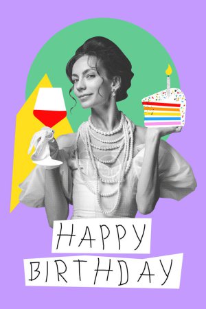 Téléchargez les photos : Belle femme, personne royale en robe debout avec gâteau et verre de vin, célébrant l'anniversaire. Design créatif. Concept de vacances, fête d'anniversaire, créativité, pop art. Affiche, carte d'invitation - en image libre de droit