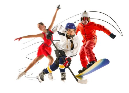 Téléchargez les photos : Différentes personnes d'âge et de sexe divers, hockey, patinage sur glace et skateboard athlètes dans des mouvements isolés sur fond blanc. Concept de sport, compétition, réalisations, événement, jeu - en image libre de droit