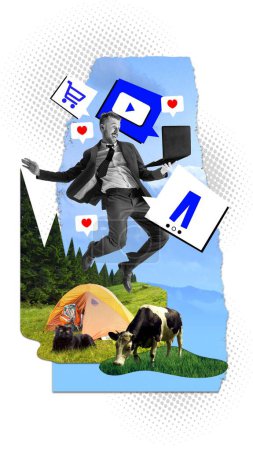 Aufgeregter Mann springt mit Laptop über Zelt mit Kühen, Katze und Wald. Social Media Blogger, Vermarkter, der aus der Ferne arbeitet. Collage zeitgenössischer Kunst. Konzept von Digitalisierung, Business, modernem Lebensstil