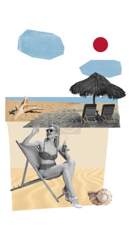 Téléchargez les photos : Elégante, belle, jeune femme en maillot de bain reposant sur la plage, cocktail à boire. Détente estivale. Collage d'art contemporain. Concept de mode de vie actif, vacances, nature. Style rétro - en image libre de droit