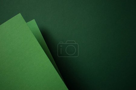 Téléchargez les photos : Abstrait deux tons 3d fond vert - en image libre de droit