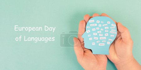 Téléchargez les photos : Langues européennes, mot bonjour dans différentes langues parlées en Europe, concept d'entreprise et de communauté multilingues, multilinguisme dans l'UE - en image libre de droit
