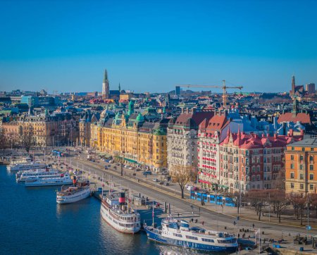 Stockholmer Altstadt - Ostermalm, neben Gamla stan. Luftaufnahme der schwedischen Hauptstadt. Drone top panorama photo