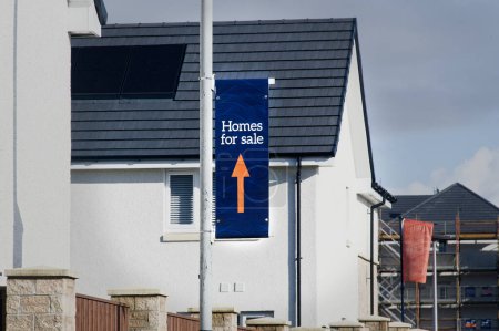 Maison à vendre signe à nouveau développement immobilier Royaume-Uni