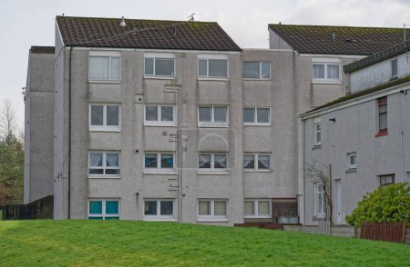 Pisos del Consejo en una urbanización pobre abandonados en Glasgow Reino Unido