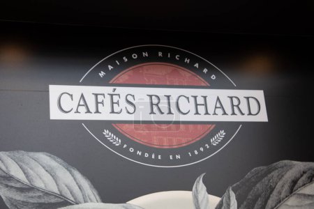 Photo for Bordeaux , France - 07 10 2023 : cafes richard distributor sign logo leading Italian coffee makers brand french text chain company - Royalty Free Image