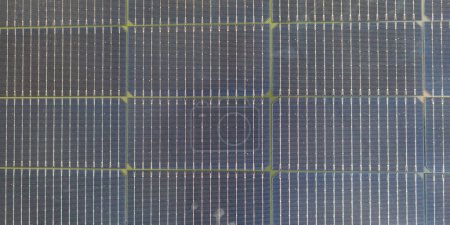 Téléchargez les photos : Détail de panneau solaire pour l'environnement de fond sans couture - en image libre de droit