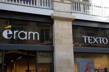Foto de Burdeos, Francia - 02 15 2024: eram texto shop sign text and brand logo front of facade shoes footwear store - Imagen libre de derechos