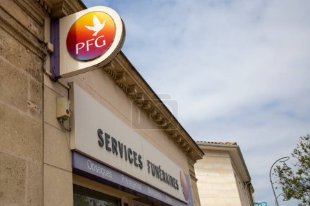 Foto de Burdeos, Francia - 04 15 2024: PFG sign brand and logo text entrance front of agency Pompes Funebres Generales French chain shop facade mortician Undertaker - Imagen libre de derechos