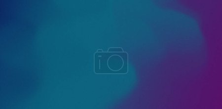 Foto de Fondo de degradado de color azul púrpura, diseño de banner web abstracto, efecto de textura granulada, espacio de copia - Imagen libre de derechos