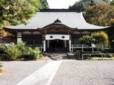 Photo for Koshu, Japan - October 26, 2017: Main hall of Keitokuin, a Buddhist temple dedicated to Takeda Katsuyori, the last ruler of famous Takeda clan, built on the site of his death - Royalty Free Image
