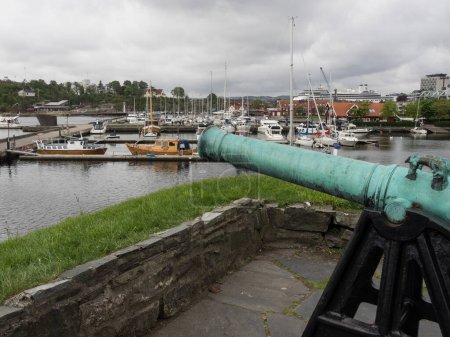 Foto de The city of Kristiansand in norway - Imagen libre de derechos