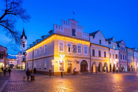 Téléchargez les photos : Masaryk square, protected town reserve, town Trebon, South Bohemia, Czech republic - en image libre de droit