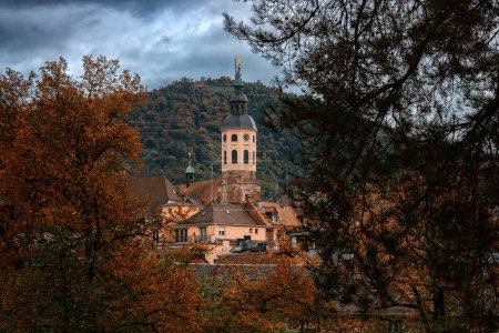 A View On a Baden Baden City Center et A Mercur Mountain on an Autumn Day