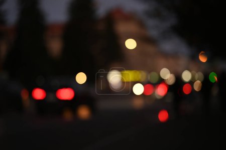 Foto de Noche ciudad luces borroso fondo - Imagen libre de derechos