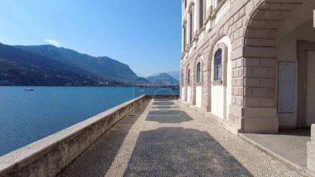 Foto de EUROPA, ITALIA 2023 Isola Bella es increíble Islas Borromeo en Stresa Lago Mayor de Arona - Increíble jardín y palacio - destino de atracción turística - Imagen libre de derechos