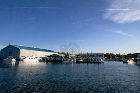 Téléchargez les photos : Pete's Pier Marina in Crystal River, Florida, USA - en image libre de droit