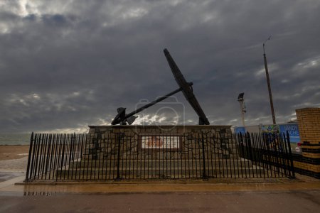Téléchargez les photos : Memorial to the Battle of Trafalgar on the Esplanade in Southsea, Hampshire, UK - en image libre de droit